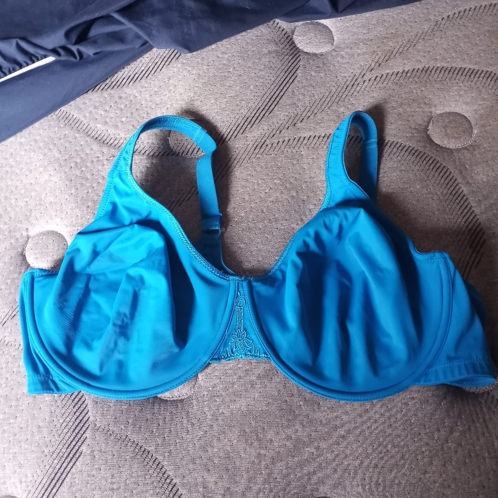 48DDD bra